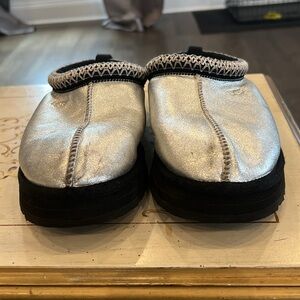 UGG KIDS TASMAN SILVER SLIP ON